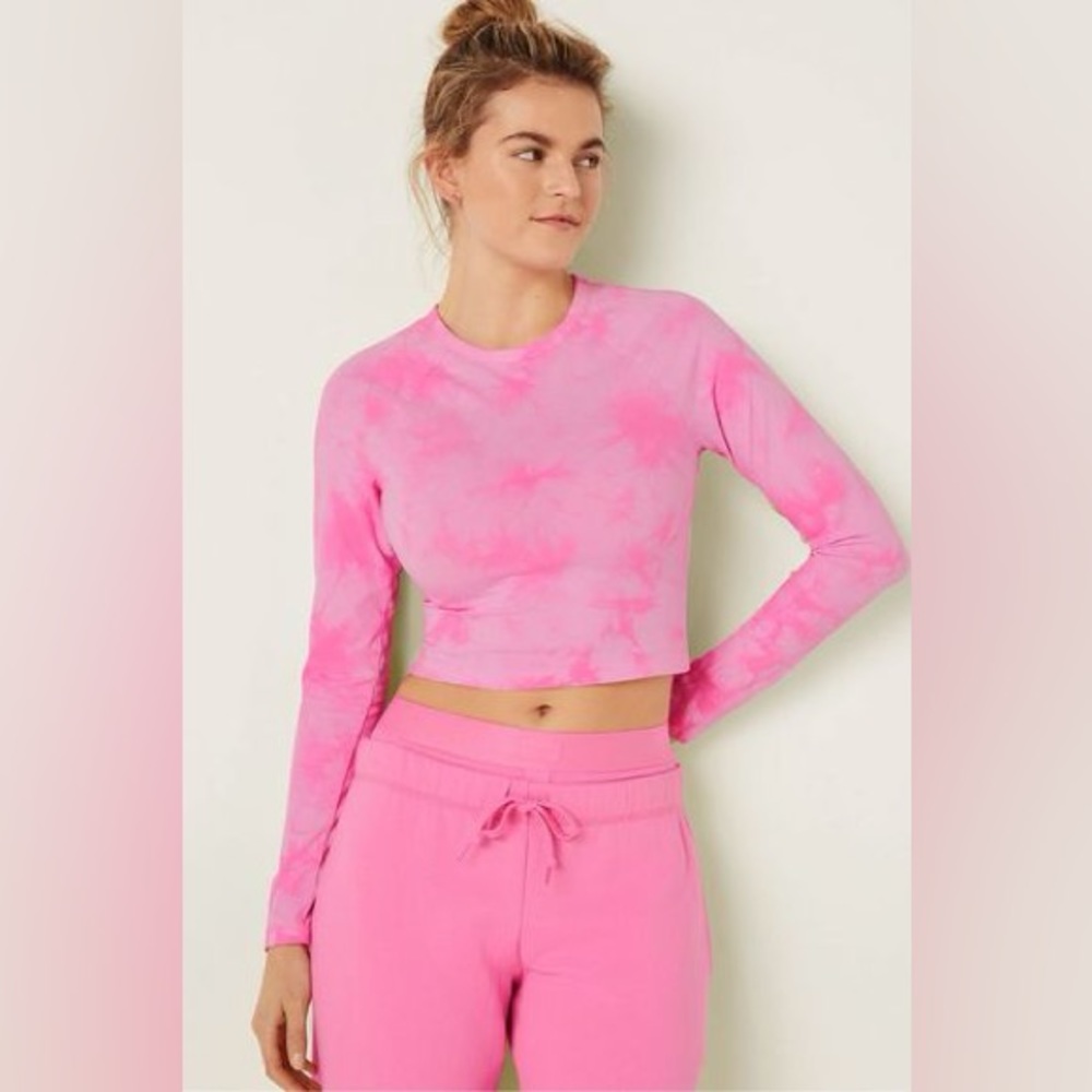 NWT vs pink long sleeve tie dye tee